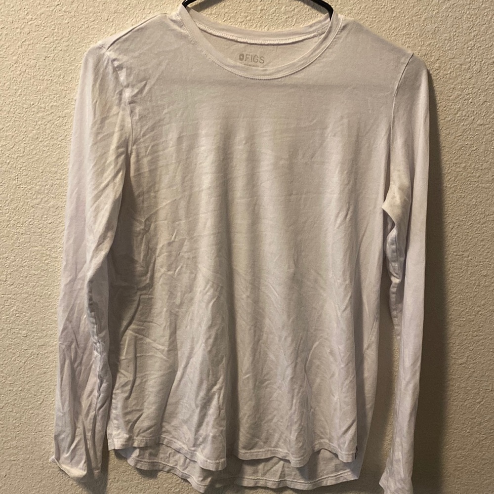 Figs under scrub shirt long sleeve-white Size Small